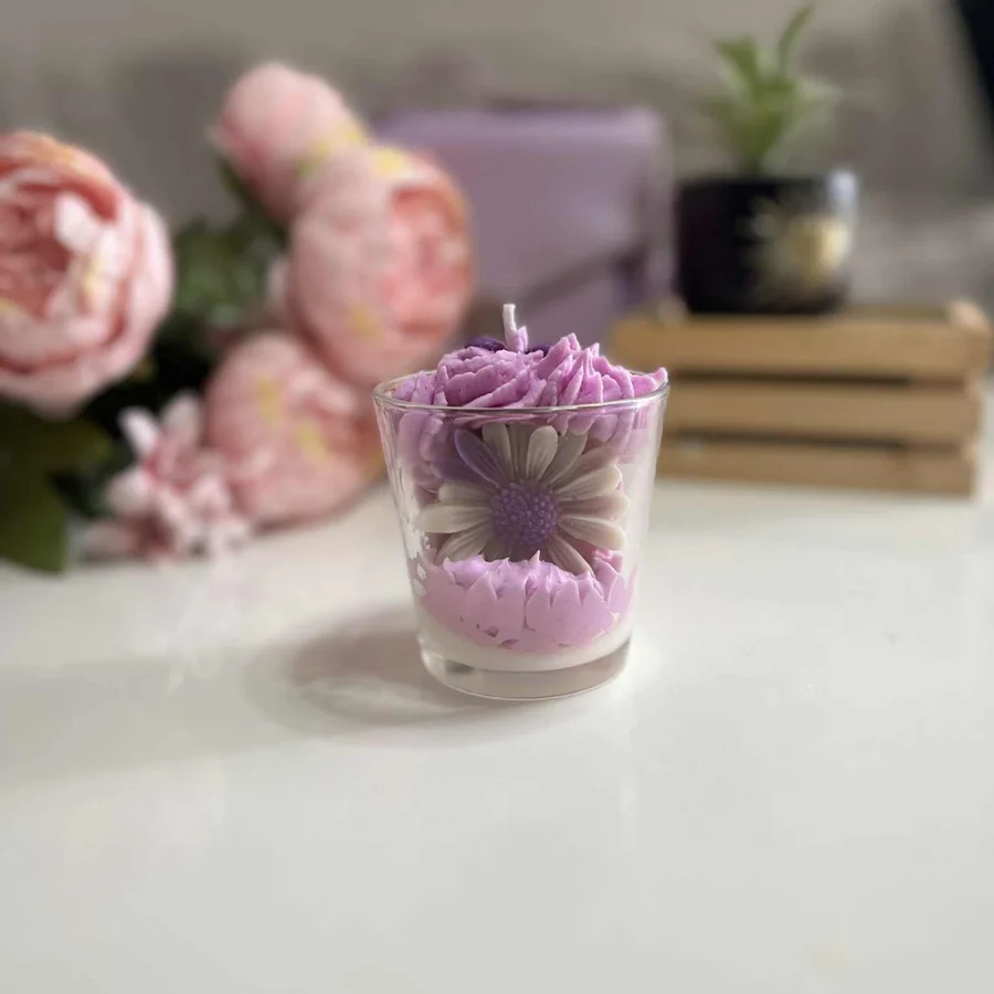 bougie marguerite lilas artisanale